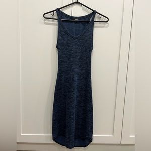 Wilfred Free Aritzia blue heather open back dress